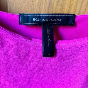 BCBG top size M, flattering to silhouette